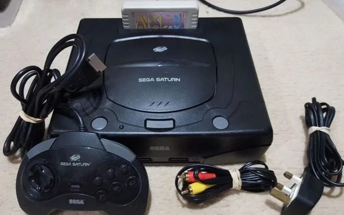 Sega Saturn (Model 2) — náhled 2
